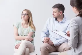 Como proceder quando um dos companheiros não quer reconhecer a união estável?